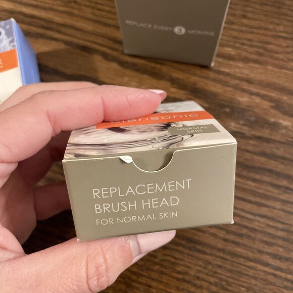 Mixed Lot 3 Clarisonic Revitalizing Cleanse Brush Head Replacement Rare Smart - Picture 3 of 6